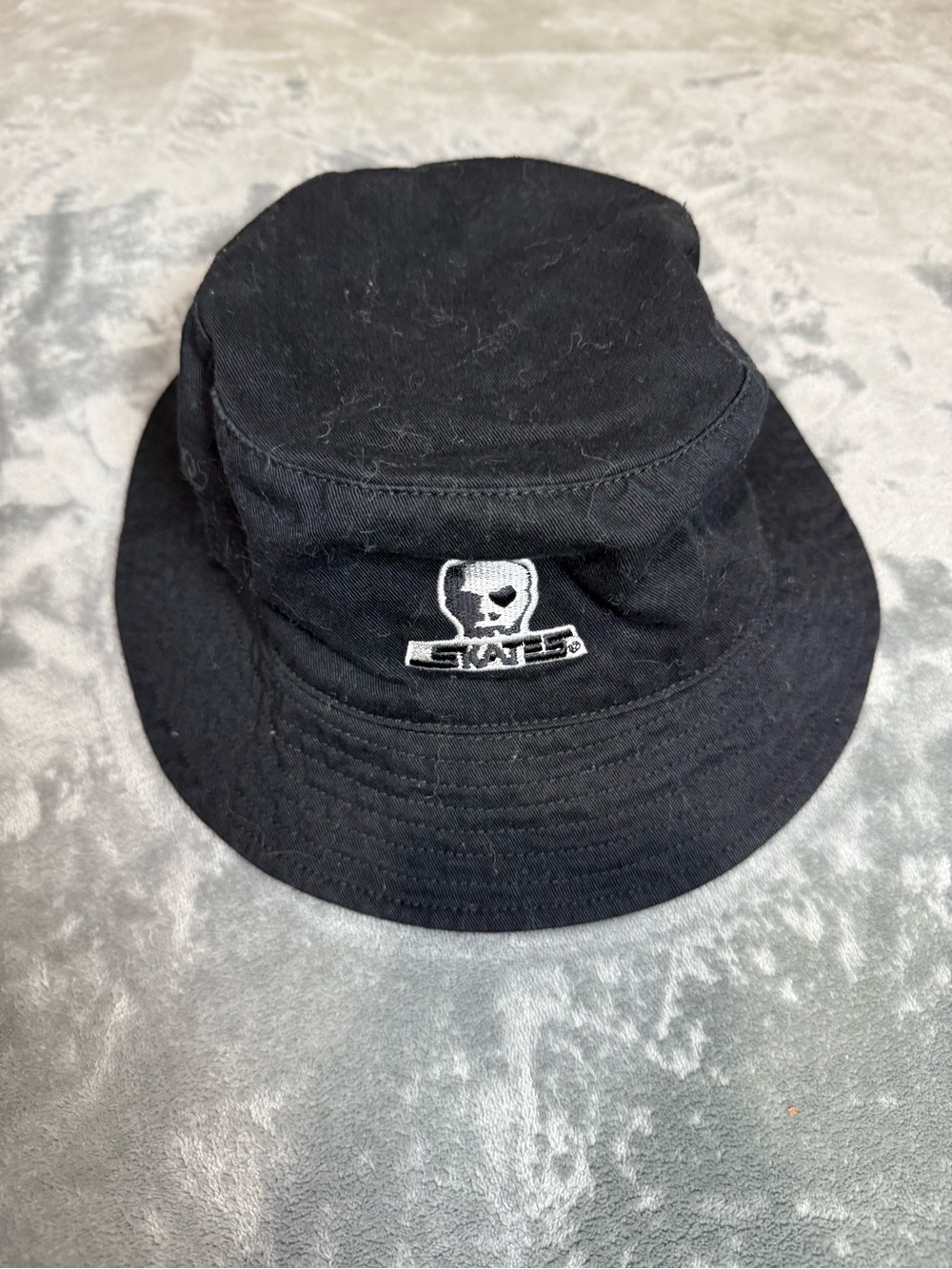 Y2K Vintage Skull Skates Bucket Hat Size OS Skateboarding Bucket Hat